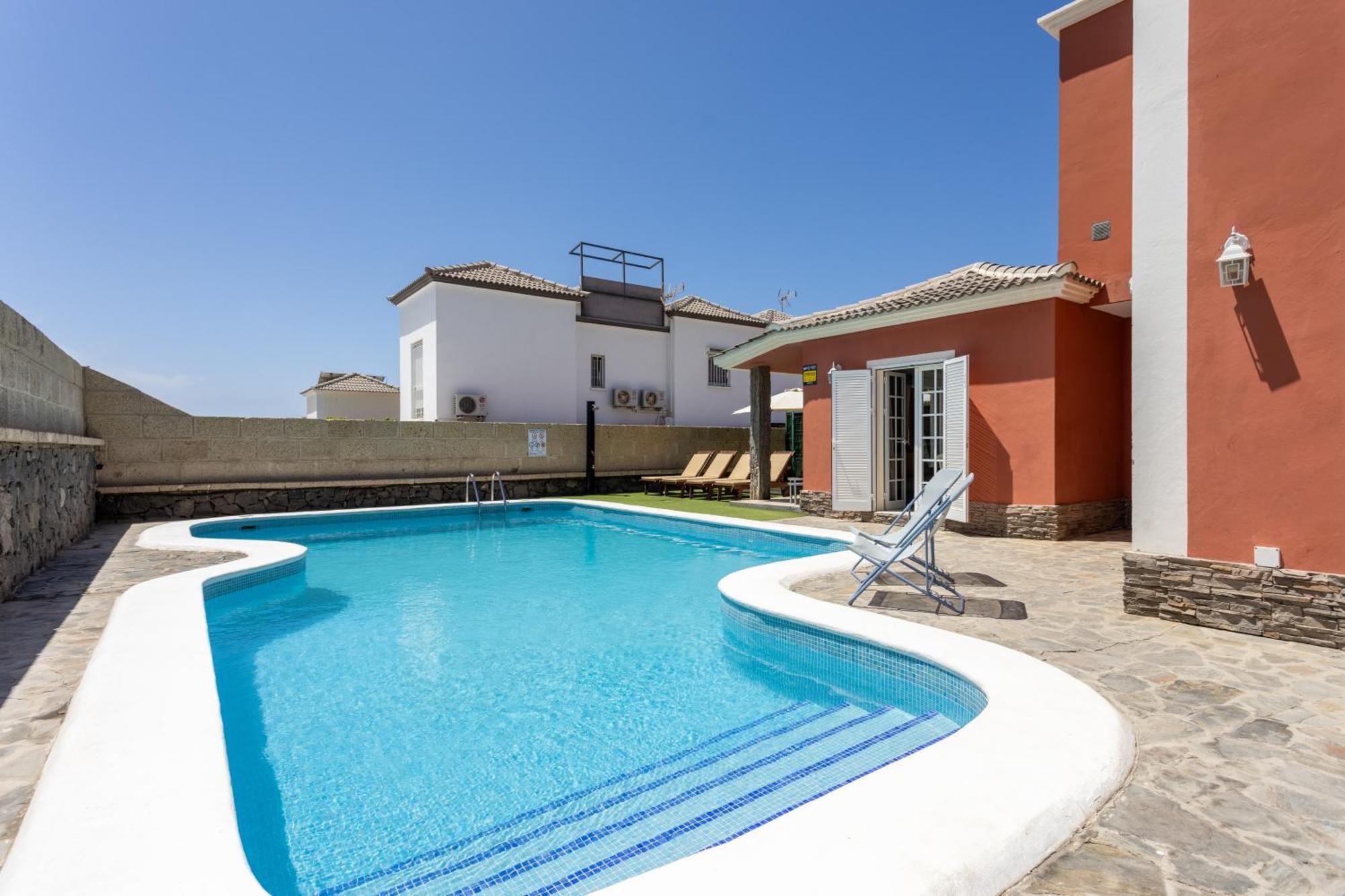 Villa Chloe Costa Adeje Tenerifesummervillas Giant Private Pool 11 Meters Long 外观 照片
